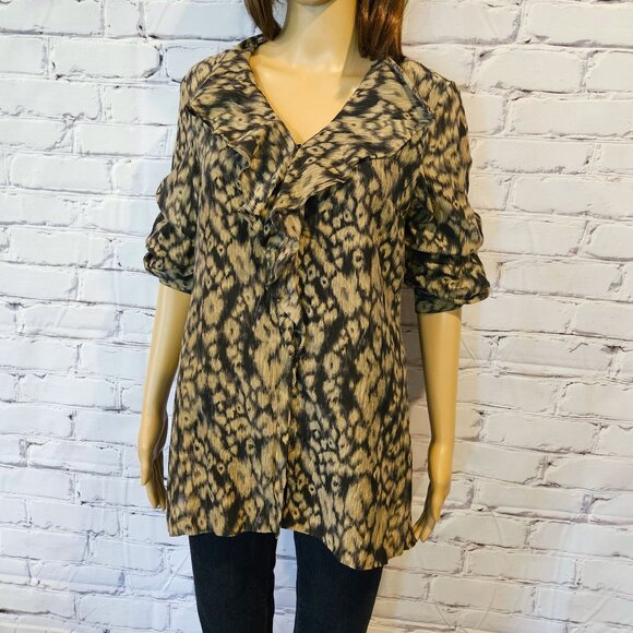 T TAHARI - Silk, , long sleeve blouse with ruffle accents - Picture 4 of 11